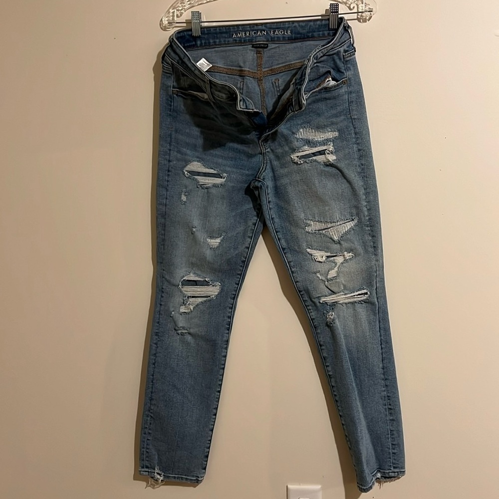American Eagle Skinny Blue Jeans. Size 8 short